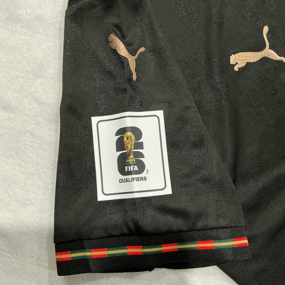 PORTUGAL - CR7 Soccer Jersey Special Edition FIFA World Cup Size XL - Picture 8 of 14